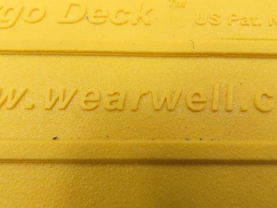 Wearwell H-9392 ErgoDeck Mat - 6 x 15", Ramp Edge Square Outside Corner Lot of 4