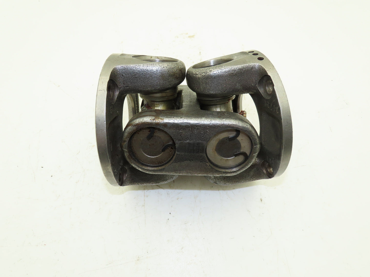 GWB 287.30 Universal U-Joint Flanged Cardan Drive Shaft 150mm OD 165mm OAL 18730