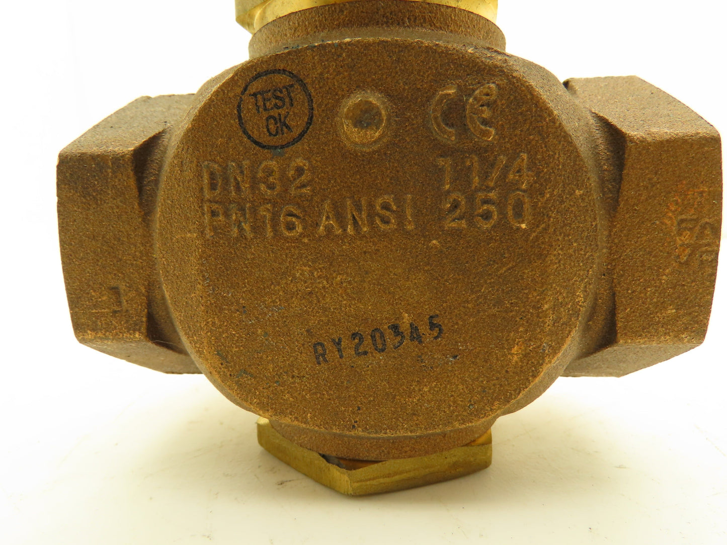 Johnson Controls V67441PT+3008E0 Control Valve Diaphragm Actuator 1.25NPT 25psig