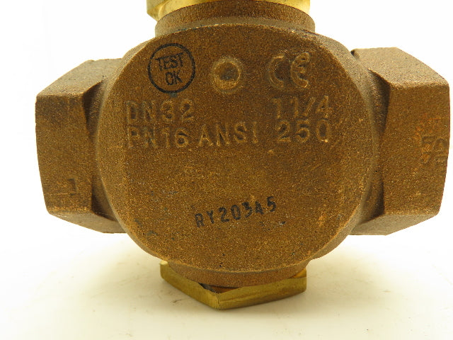 Johnson Controls V67441PT+3008E0 Control Valve Diaphragm Actuator 1.25NPT 25psig