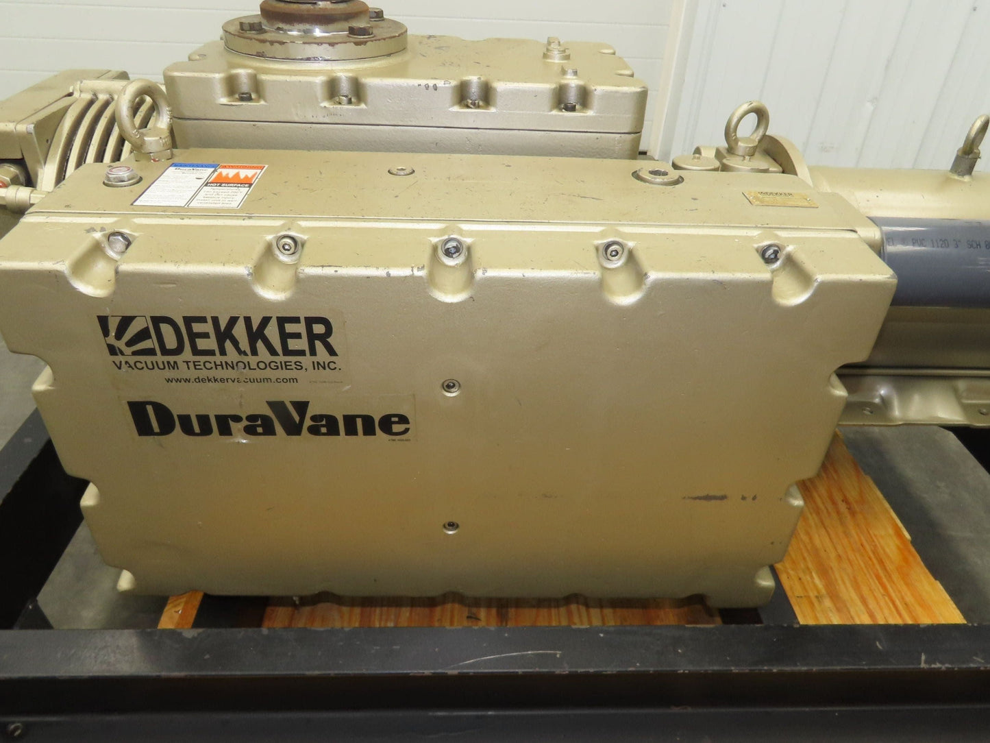 Dekker RVL300-HH-03 DuraVane Lubricated Rotary Vane Vacuum Pump 15Hp 300ACFM