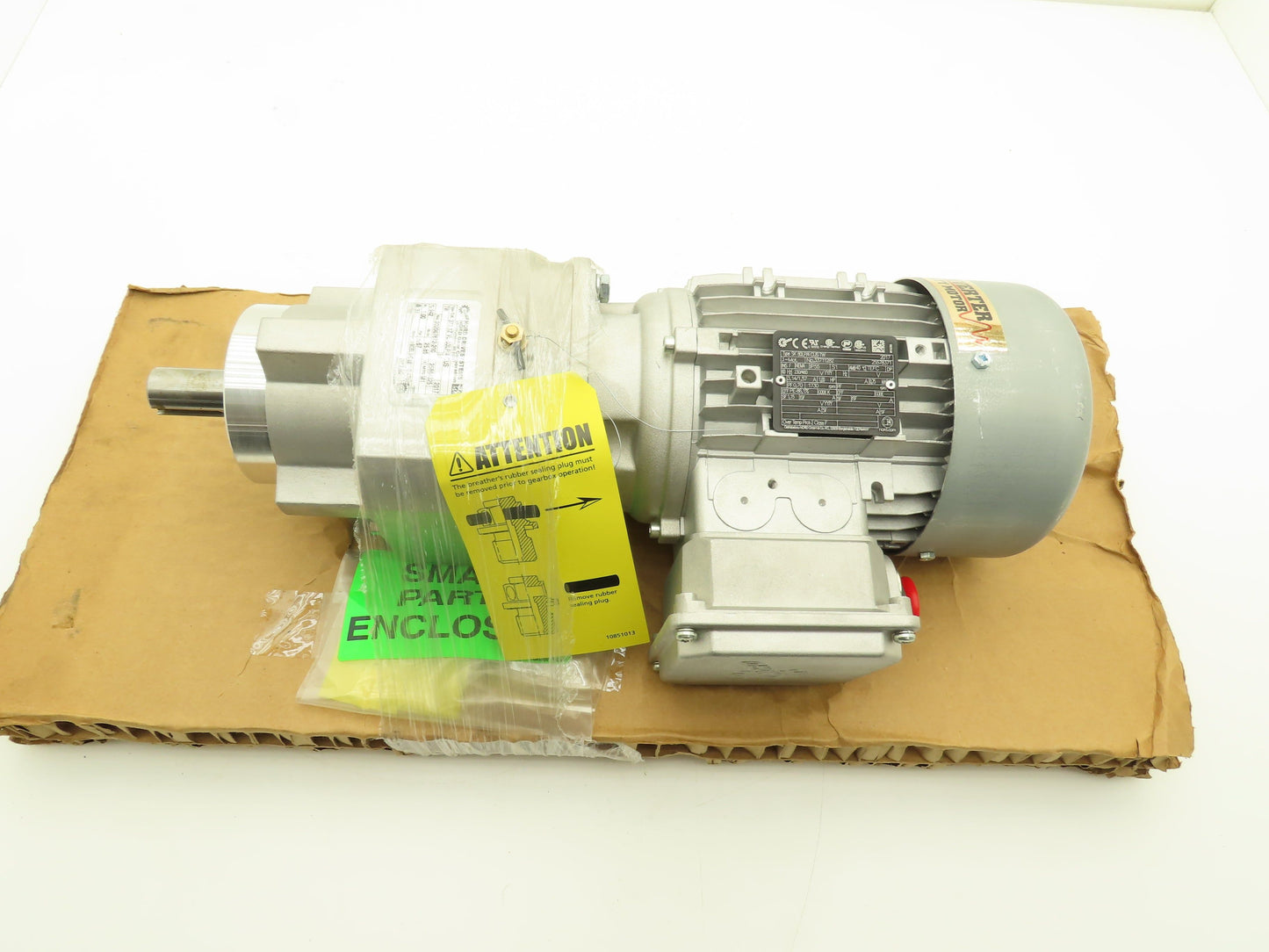 Nord SK372.1Z VL-80LP/4 CUS Nordbloc.1 Helical Gear Motor 25.85:1 67rpm 1Hp 460V