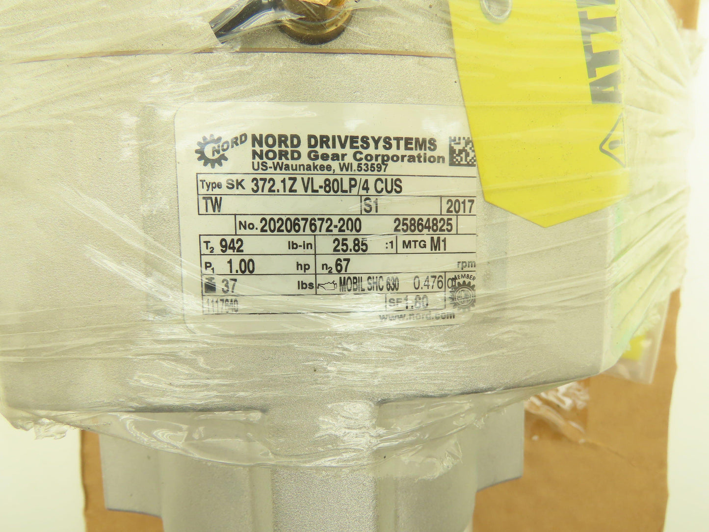 Nord SK372.1Z VL-80LP/4 CUS Nordbloc.1 Helical Gear Motor 25.85:1 67rpm 1Hp 460V