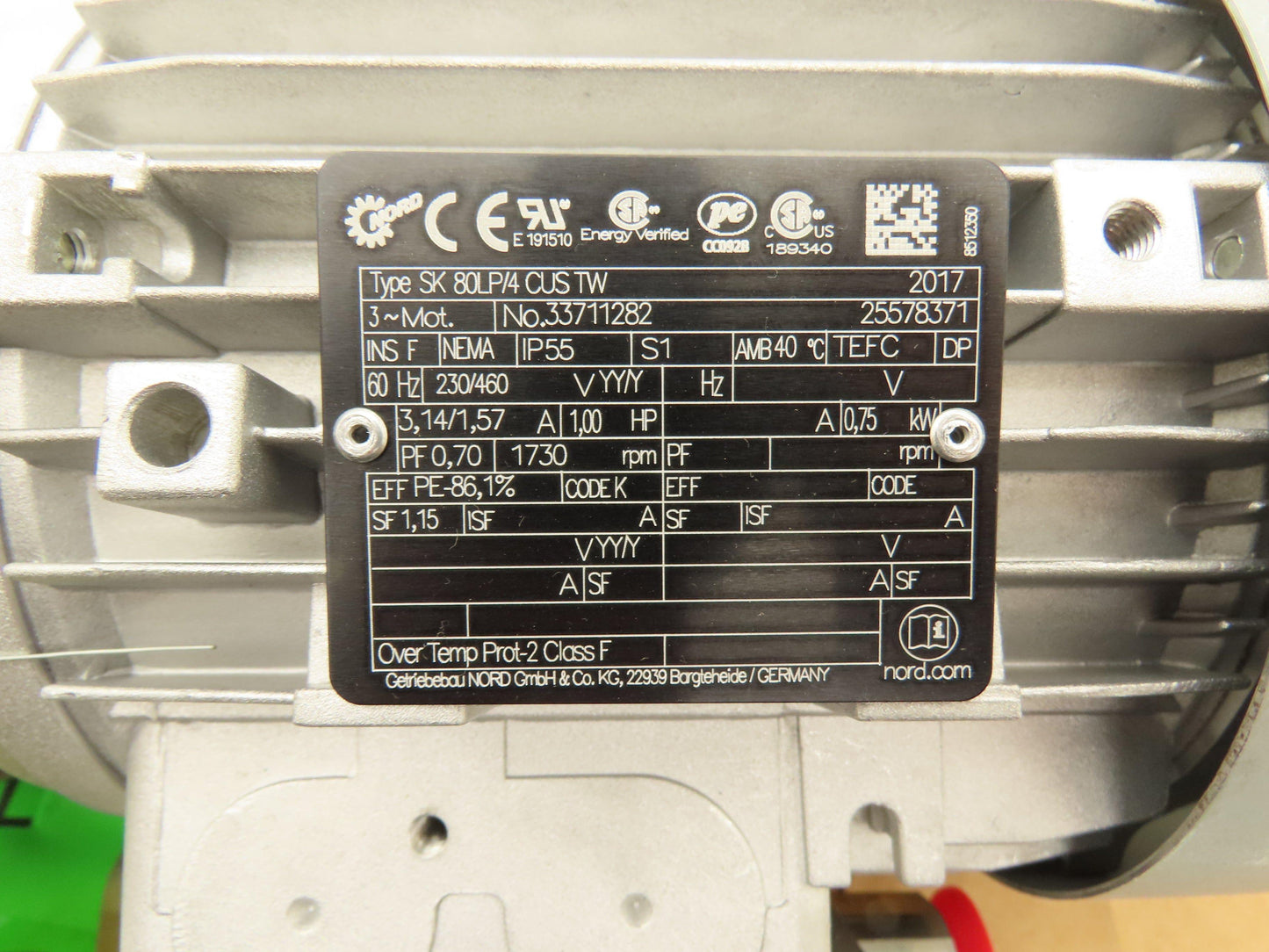 Nord SK372.1Z VL-80LP/4 CUS Nordbloc.1 Helical Gear Motor 25.85:1 67rpm 1Hp 460V
