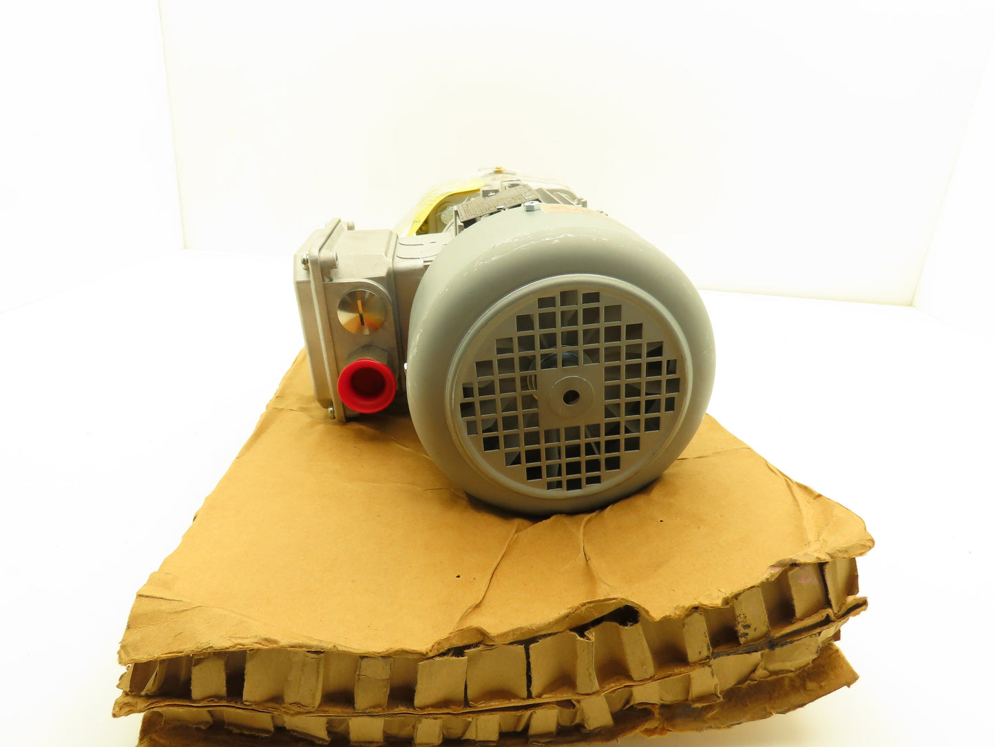 Nord SK372.1Z VL-80LP/4 CUS Nordbloc.1 Helical Gear Motor 25.85:1 67rpm 1Hp 460V