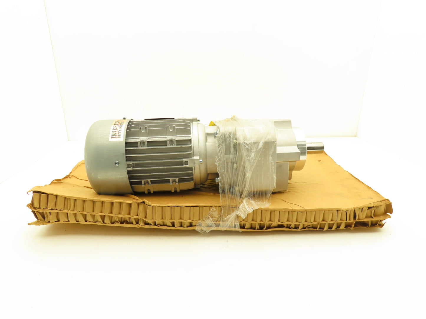 Nord SK372.1Z VL-80LP/4 CUS Nordbloc.1 Helical Gear Motor 25.85:1 67rpm 1Hp 460V