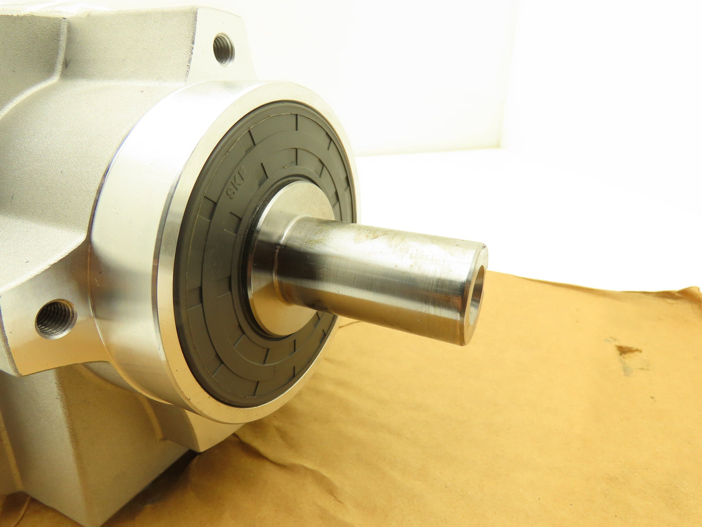 Nord SK372.1Z VL-80LP/4 CUS Nordbloc.1 Helical Gear Motor 25.85:1 67rpm 1Hp 460V