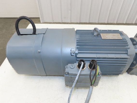 Sew Eurodrive KHF67 DRN112M4/BE5 Brake Gear Motor 27.28:1 65rpm 4Kw 220/380V 3PH
