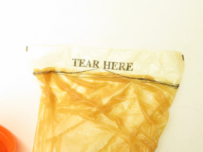 Water-Jel 9672 Fire Blanket Heat Shield 8' x 6' Lot 010695022 *Cracked Case