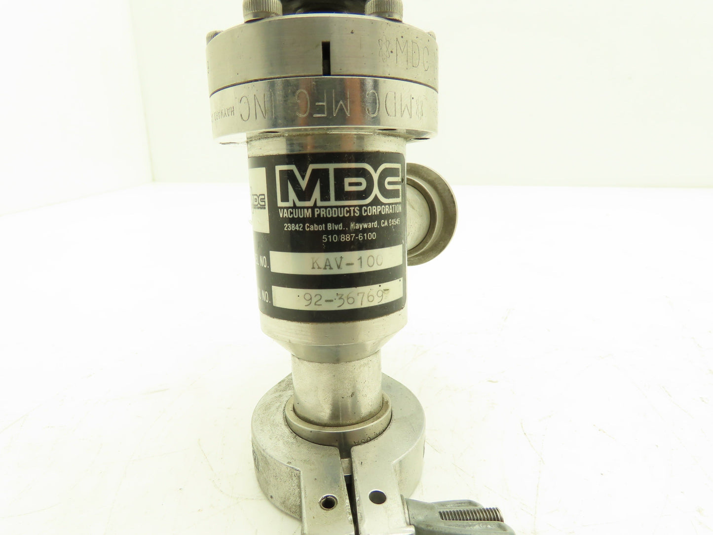 MDC KAV-100 Manual Pneumatic Angle Valve Vacuum Isolation 1" Connection