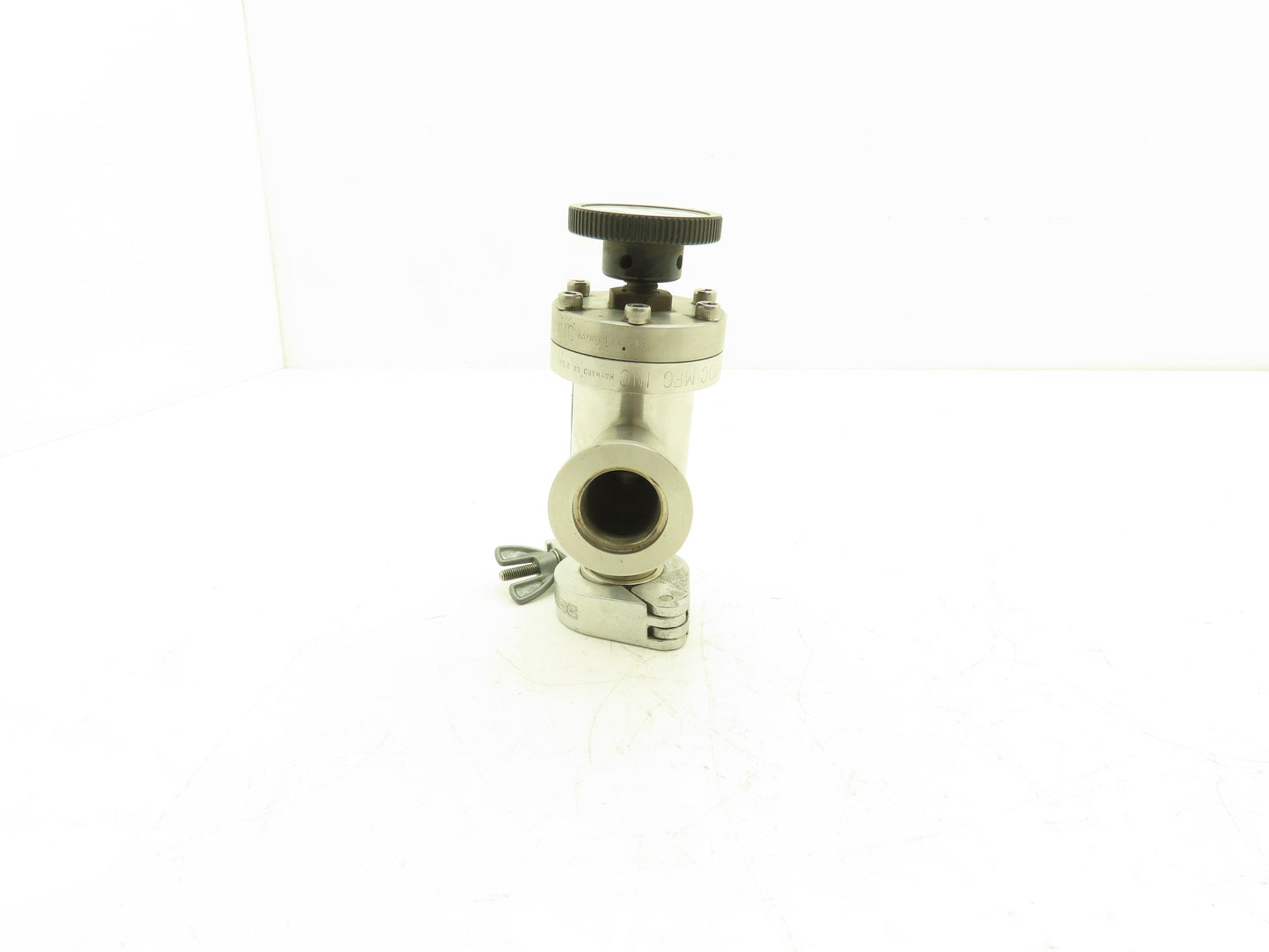 MDC KAV-100 Manual Pneumatic Angle Valve Vacuum Isolation 1" Connection