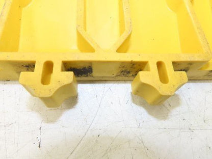 Anti Fatigue Modular Interlocking Male Ramp Edge with Corner 22"x4" Lot of 7