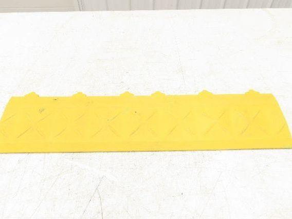 Anti Fatigue Modular Interlocking Male Ramp Edge 18"x4" Lot of 15