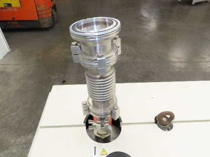 Leybold SP250 ScrewLine Dry Vacuum Pump 330m3/h 11.5kw 210/460V 3Ph