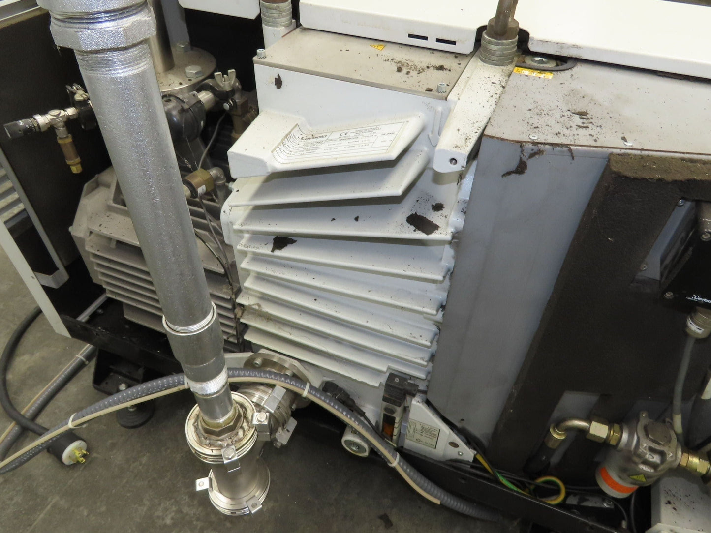 Leybold SP250 ScrewLine Dry Vacuum Pump 330m3/h 11.5kw 210/460V 3Ph