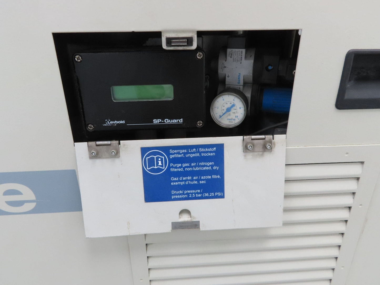 Leybold SP250 ScrewLine Dry Vacuum Pump 330m3/h 11.5kw 210/460V 3Ph
