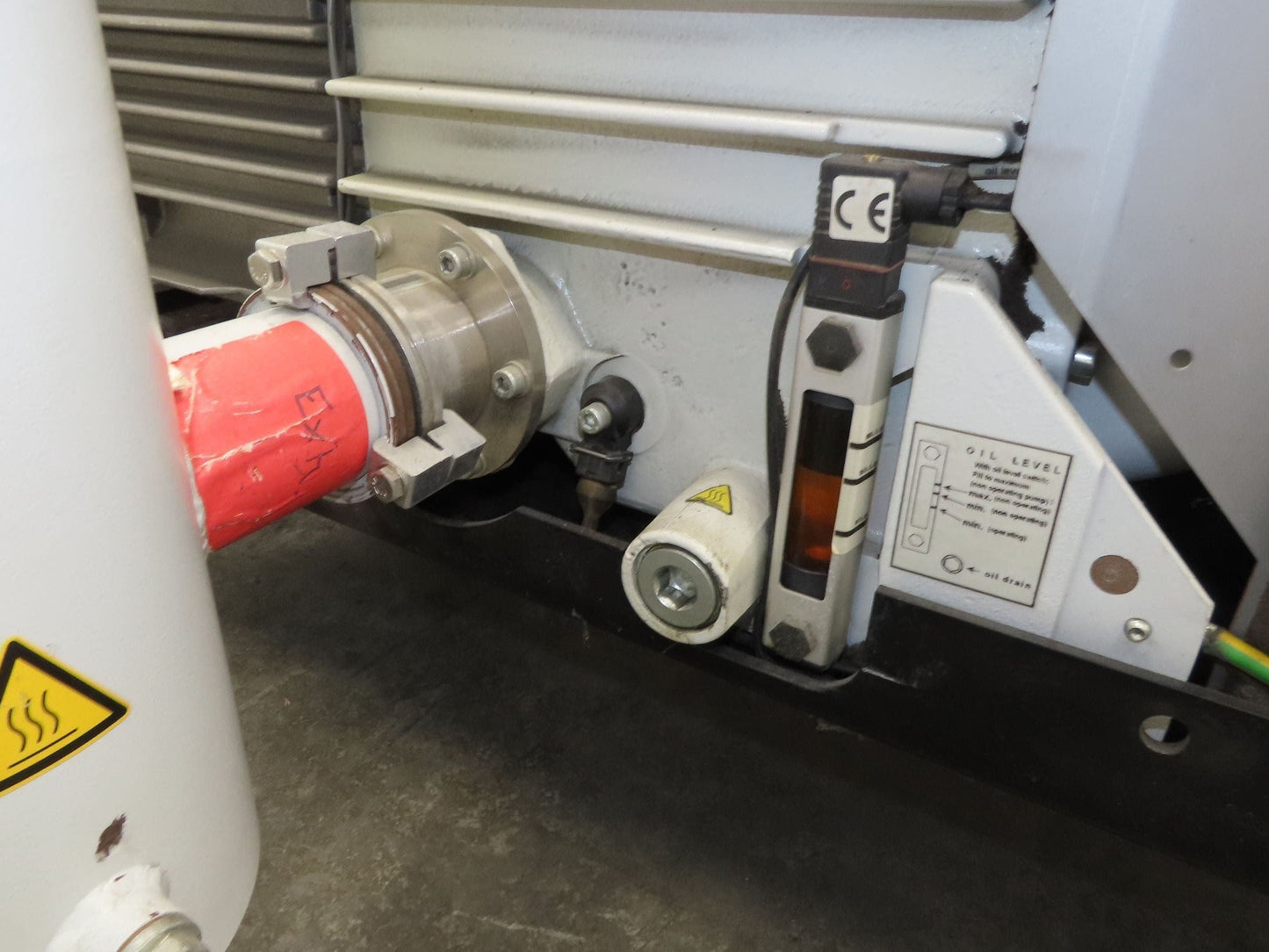 Leybold SP250 ScrewLine Dry Vacuum Pump 330m3/h 11.5kw 210/460V 3Ph Screw Type