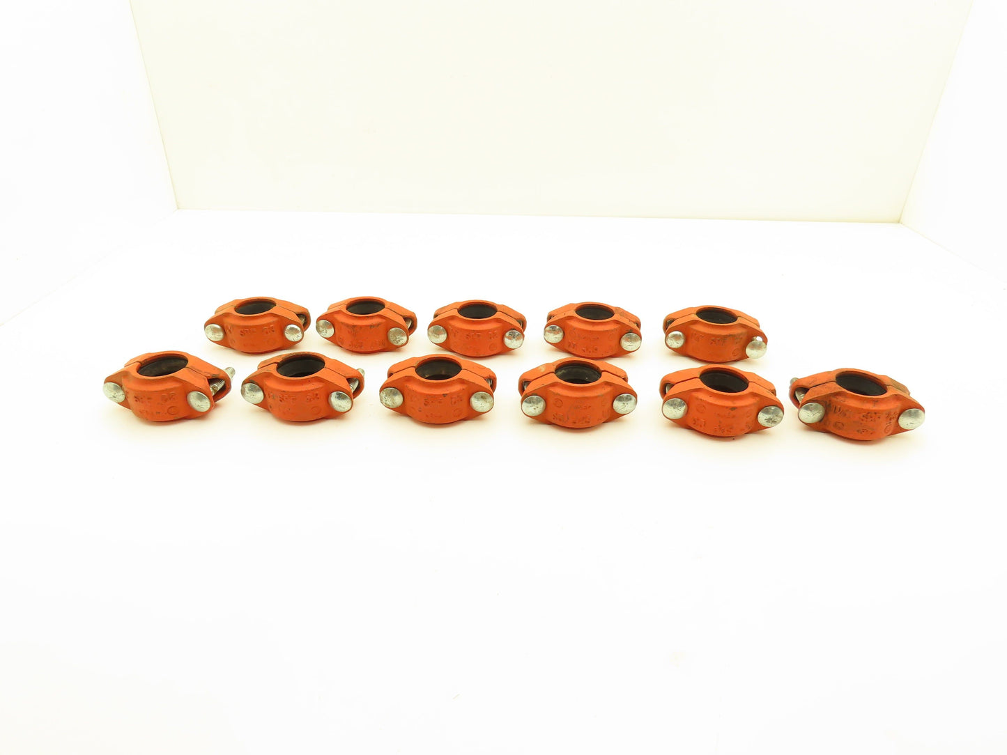 Victaulic SPF C3  1-1/4" Flexible Grooved Pipe Coupling w/Gasket Lot of 11