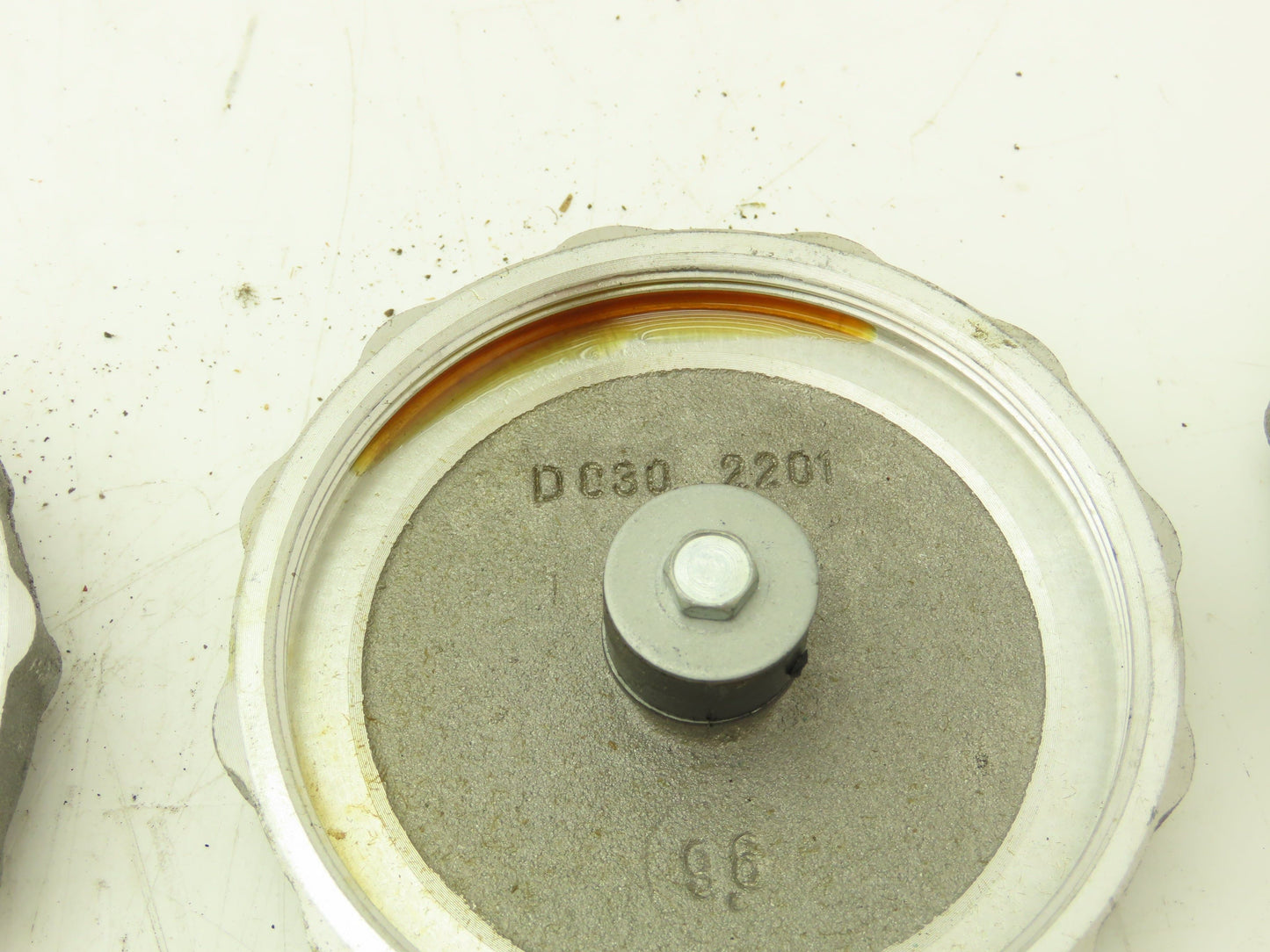 D 030 2201 Oil Cap Lid 3-1/4"-12 Thread 7/8" Hex Magnetic Center Lot of 8