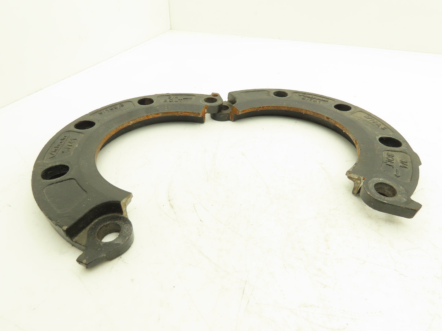 Victaulic 6"-741 Grooved Pipe Split Flange Adapter Ductile Iron 8-Bolt  Lot of 2