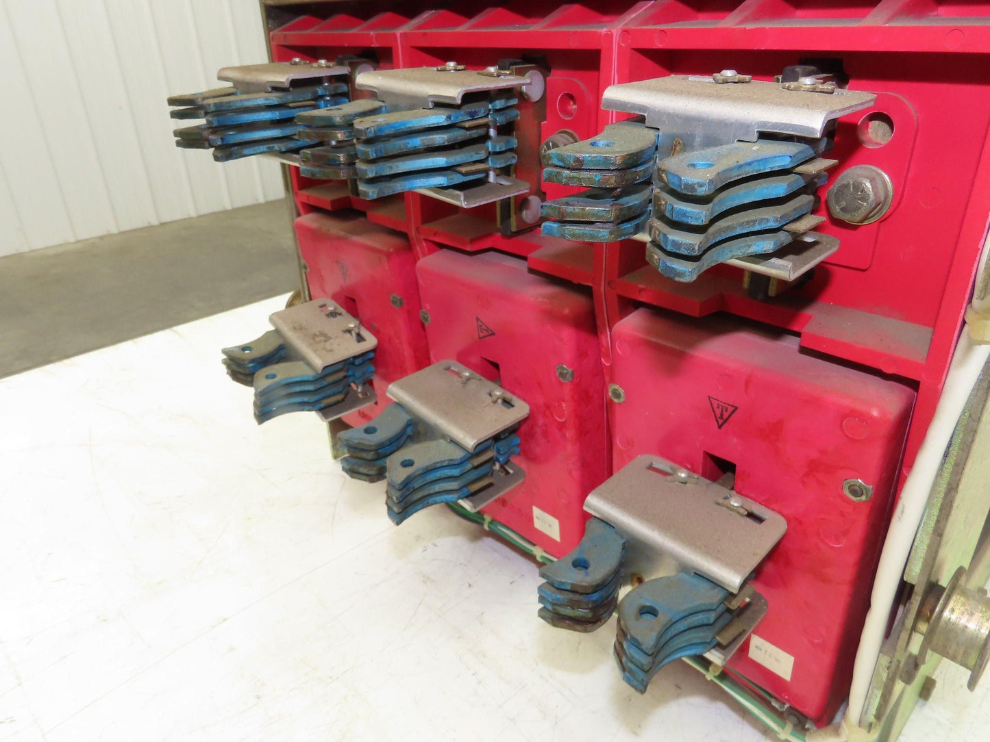 Square D DS 206 Air AC Circuit Breaker 600VAC 400A 3 Pole Amptector I-A