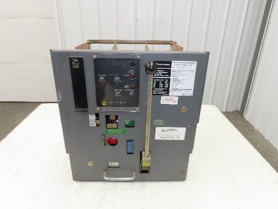 Square D DS 206 Air AC Circuit Breaker 600VAC 400A 3 Pole Amptector I-A
