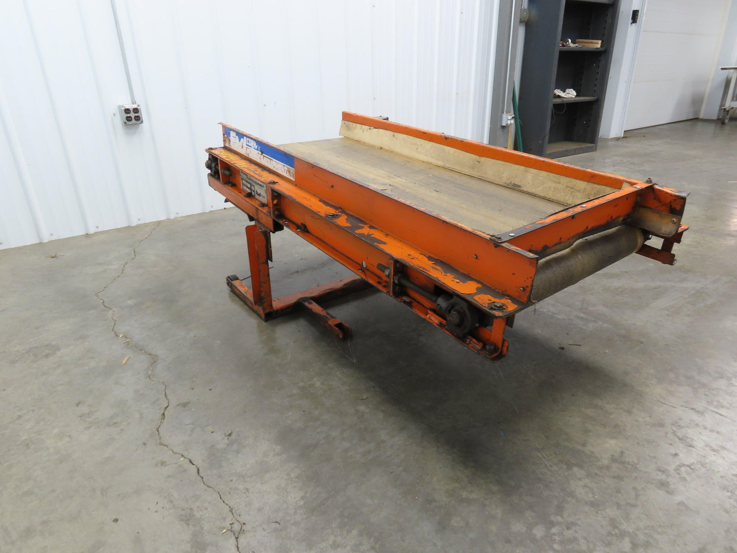 EMI Plastics RM/24/5/20 Flat Belt Incline Conveyor 24"x 5'L 20 FPM 115/230V 1PH