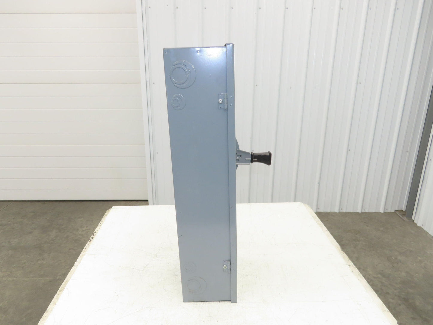 Square D DTU222 Double Throw Disconnect Switch Manual Transfer 60A 240V 1Ph F05