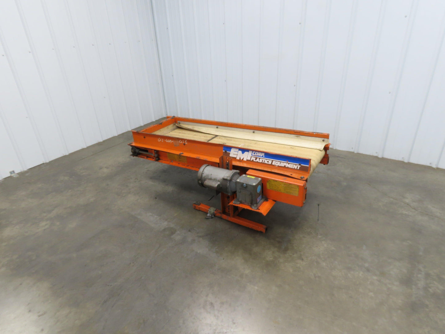 EMI Plastics RM-18-5-20 Flat Belt Incline Conveyor 18"x 5'L 20 FPM 115/230V 1PH
