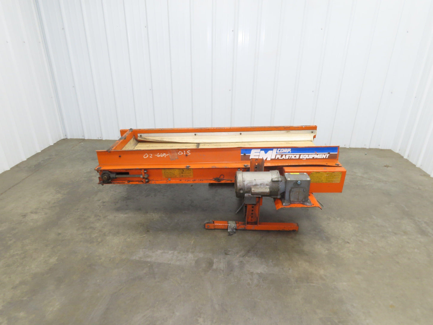 EMI Plastics RM-18-5-20 Flat Belt Incline Conveyor 18"x 5'L 20 FPM 115/230V 1PH