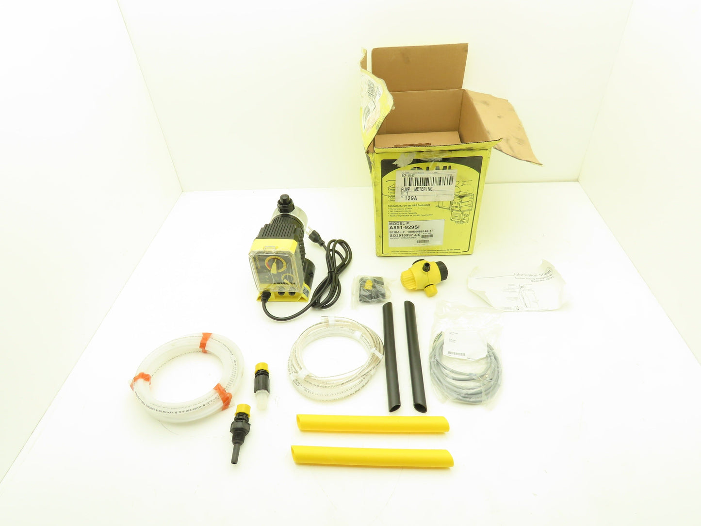 LMI Milton Roy Roytronic A851-929SI Chemical Metering Pump 1.00 GPH 110 PSI 120V