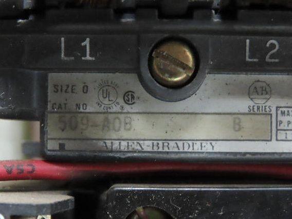 Allen-Bradley 512-AAB-24R Combination Starter NEMA Size 0 Fusible 600V 3PH