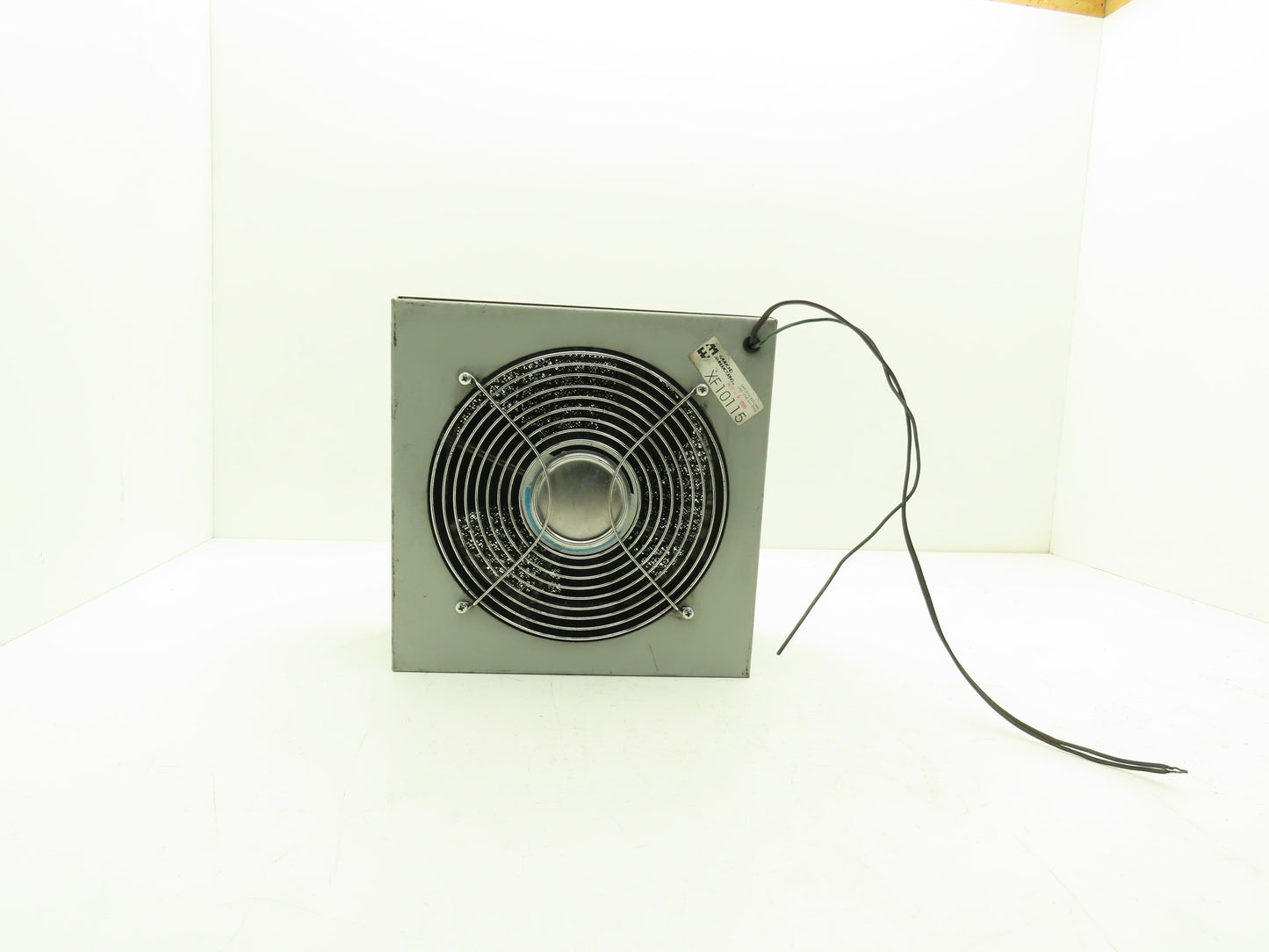 Hammond XF10115 Filtered Fan Box 560CFM 115V 11.13" Square Box 4.56" Deep