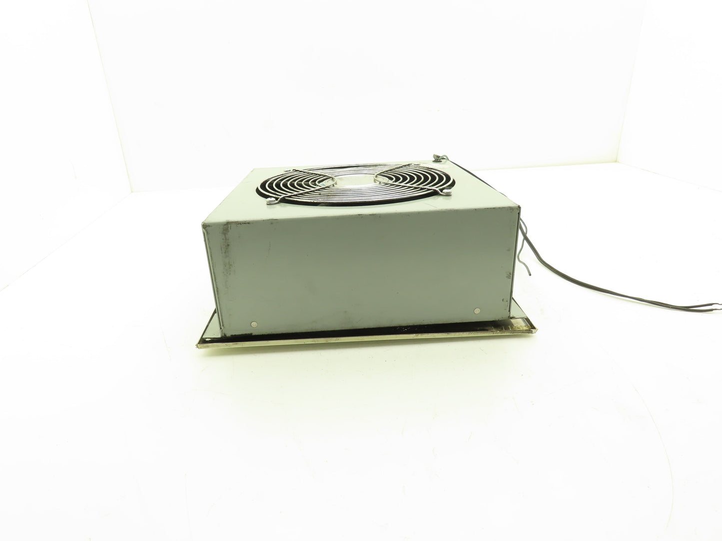 Hammond XF10115 Filtered Fan Box 560CFM 115V 11.13" Square Box 4.56" Deep