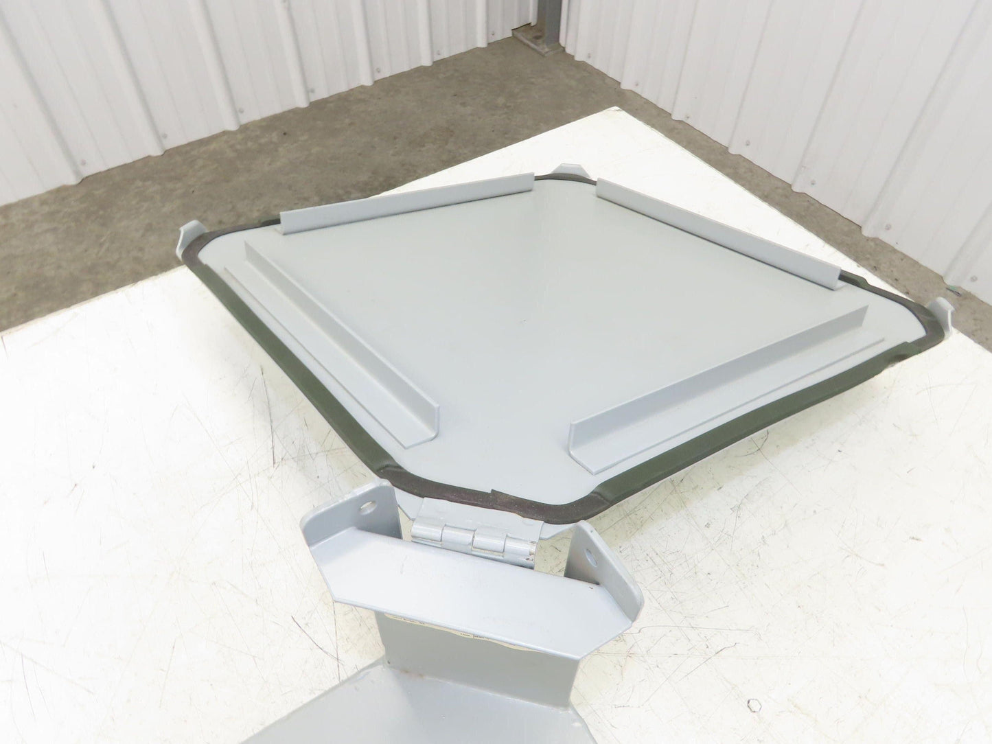 Hoffman F126LC Lay-In Wireway 12"x6" Cross Fitting Nema 12