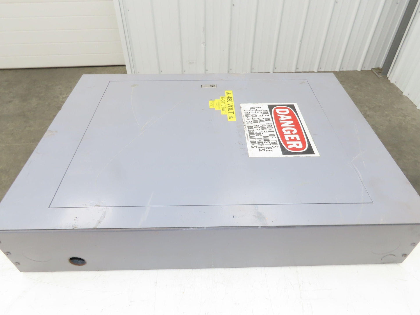 Square D NH1B I-Line Panelboard Breaker Box 100A 277/480V 3PH 4W 18 Space 100Amp