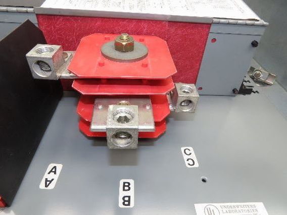 Square D NH1B I-Line Panelboard Breaker Box 225A 277/480V 3PH 4W 18 Space 225Amp