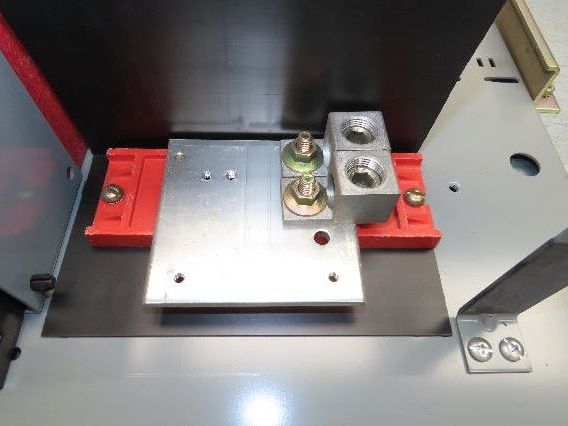 Square D NH1B I-Line Panelboard Breaker Box 225A 277/480V 3PH 4W 18 Space 225Amp