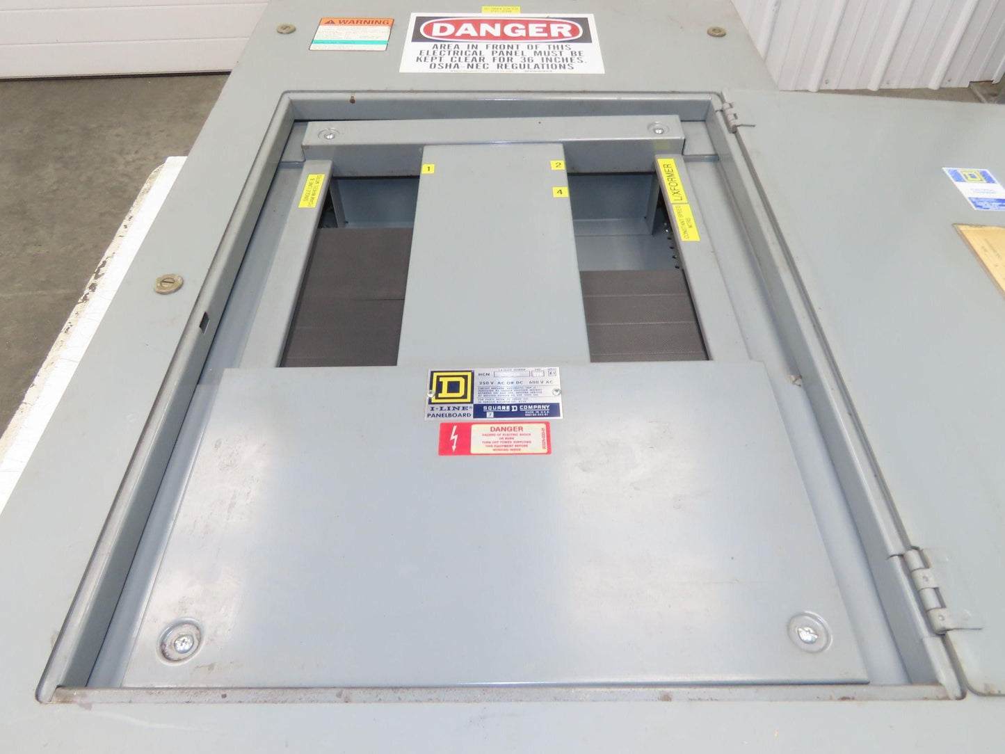 Square D NH1B I-Line Panelboard Breaker Box 225A 277/480V 3PH 4W 18 Space 225Amp
