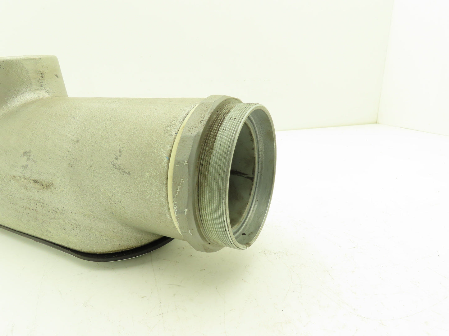 Crouse-Hinds LB-97 Condulet 3-1/2" Grayloy-Iron LB Unilet