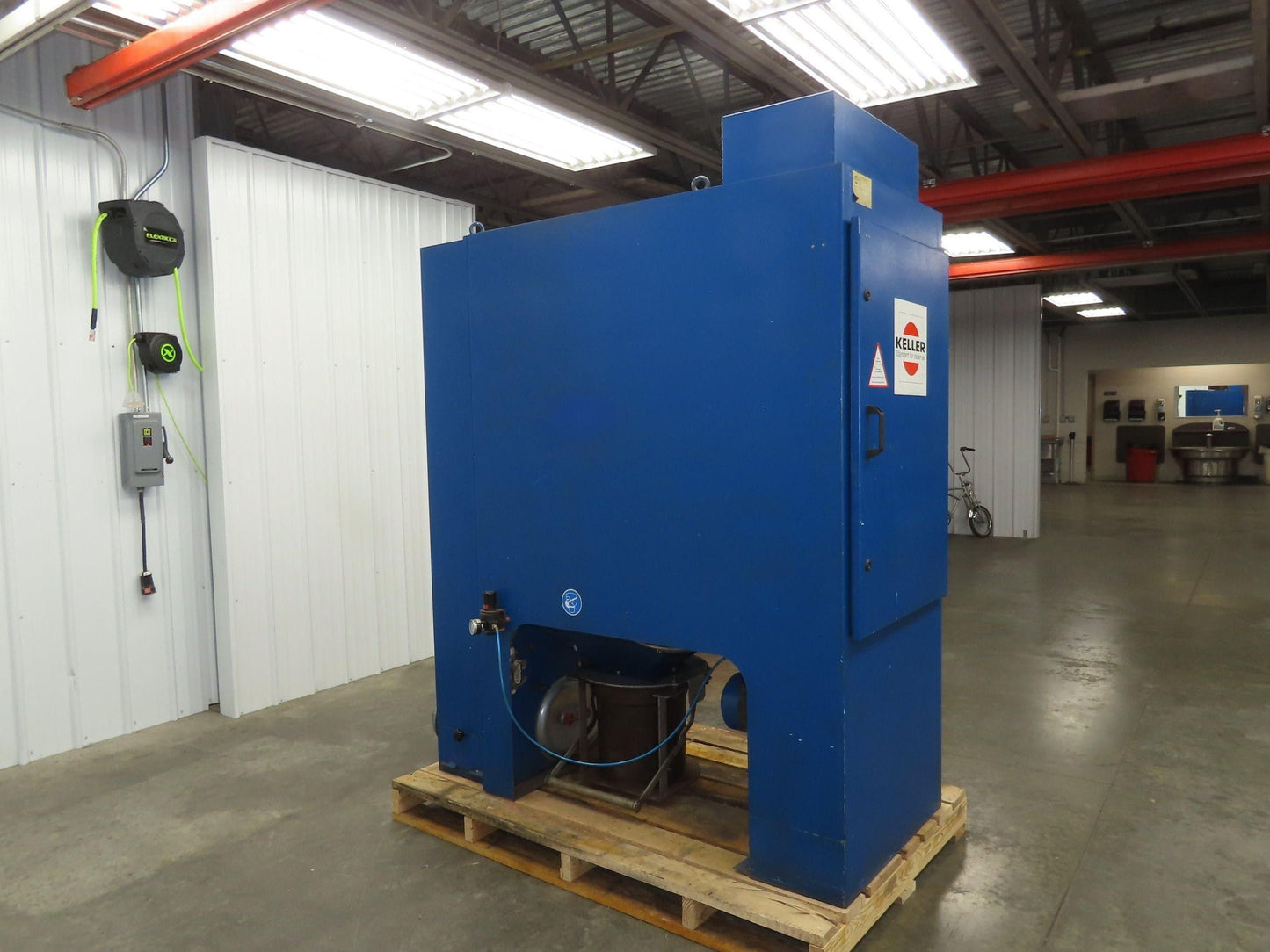 Keller Vario T 1.5 Trumpf CNC Laser Dust Collector Surface Filter 3000 CFM 3.3kW