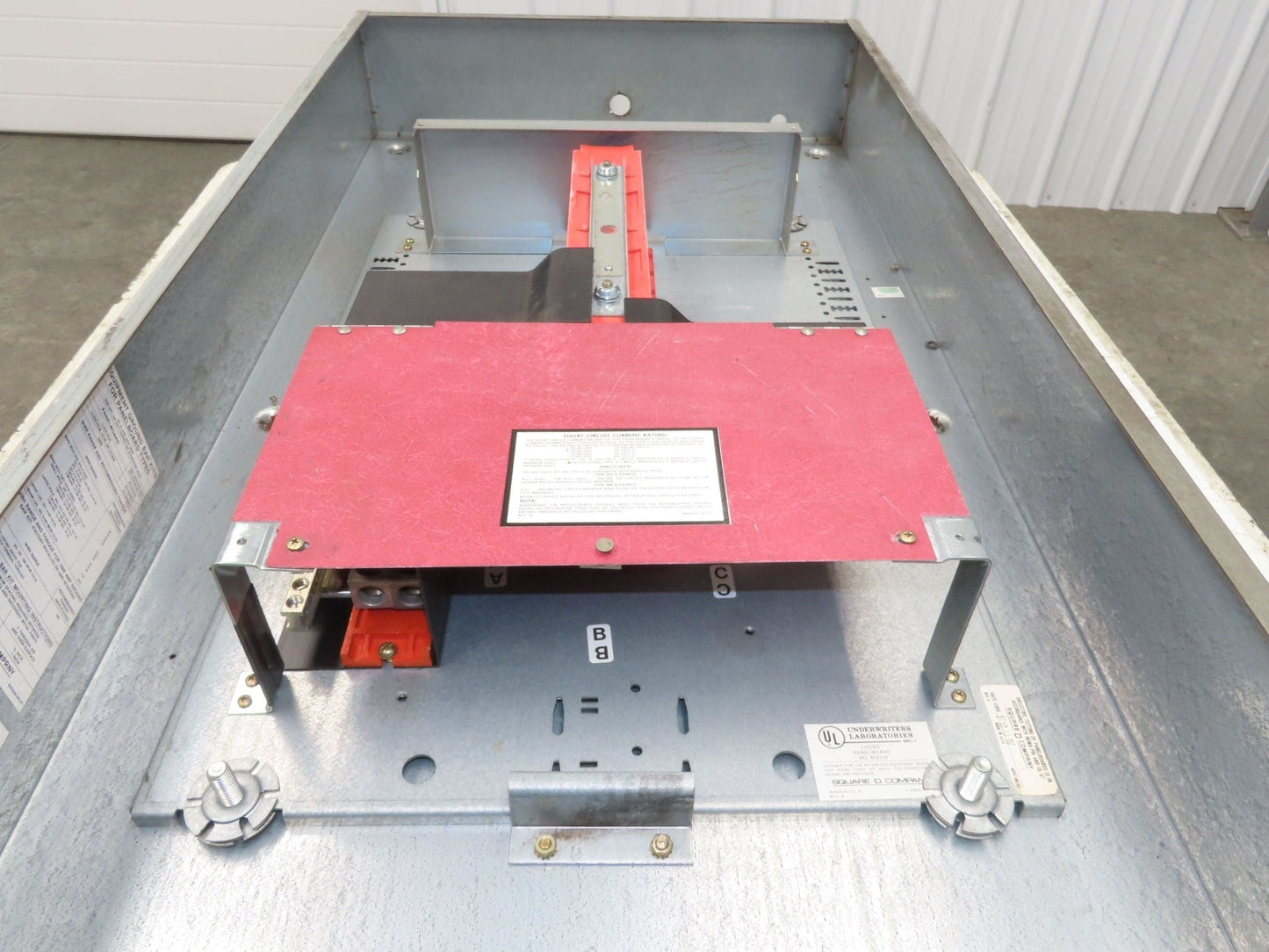 Square D NH1B I-Line Panelboard Breaker Box 225A 277/480V 3PH 4W 18 Space 225Amp