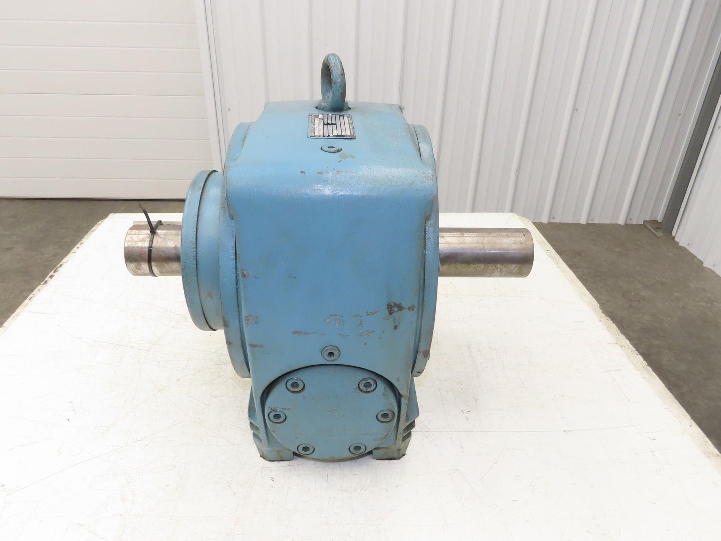 Sew Eurodrive SF80 GVN132S BM HR Dual Shaft Gearbox 56.1 Reducer for Gearmotor