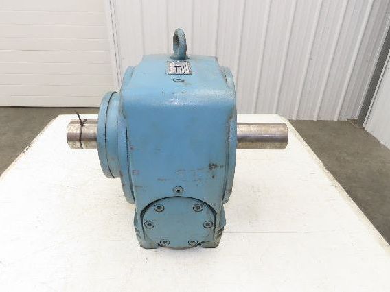 Sew Eurodrive SF80 GVN132S BM HR Dual Shaft Gearbox 56.1 Reducer for Gearmotor