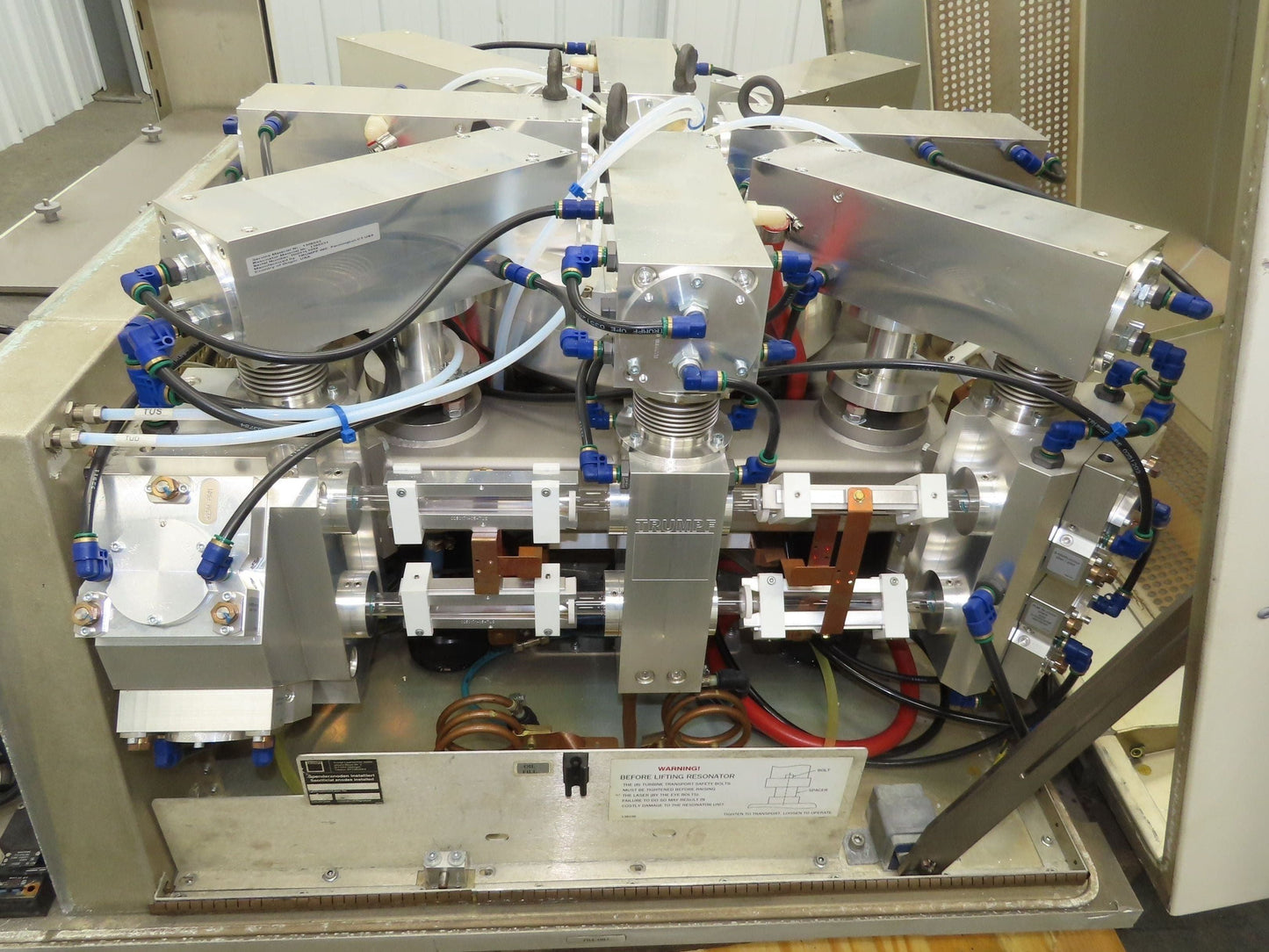 Trumpf TLF 3000 Turbo Industrial CNC Class IV Laser Resonator 1-4kW CO2 He N2