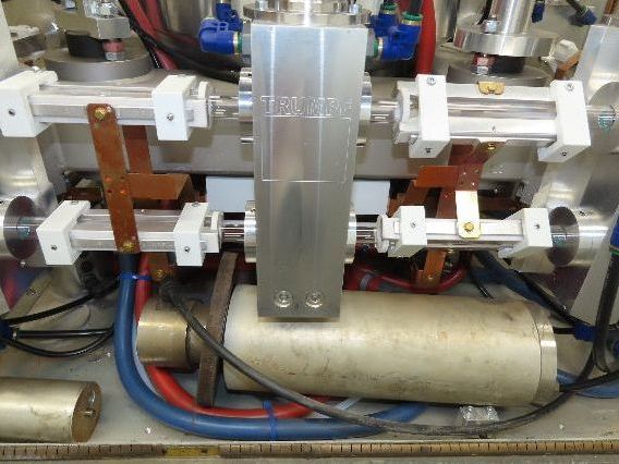 Trumpf TLF 3000 Turbo Industrial CNC Class IV Laser Resonator 1-4kW CO2 He N2