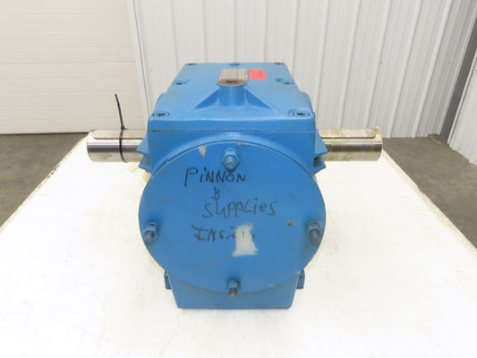 Sew Eurodrive S82A Dual Shaft Worm Gearbox 62.9 Reducer for Gearmotor 28rpm