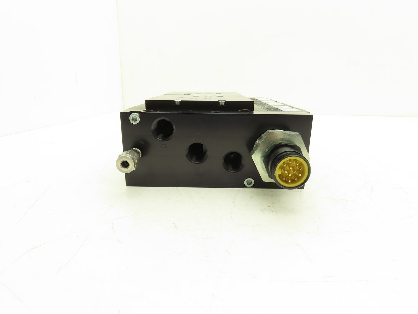 MAC 93A-000-CJD Manifold Assembly 6 Valve Prewired with Plug