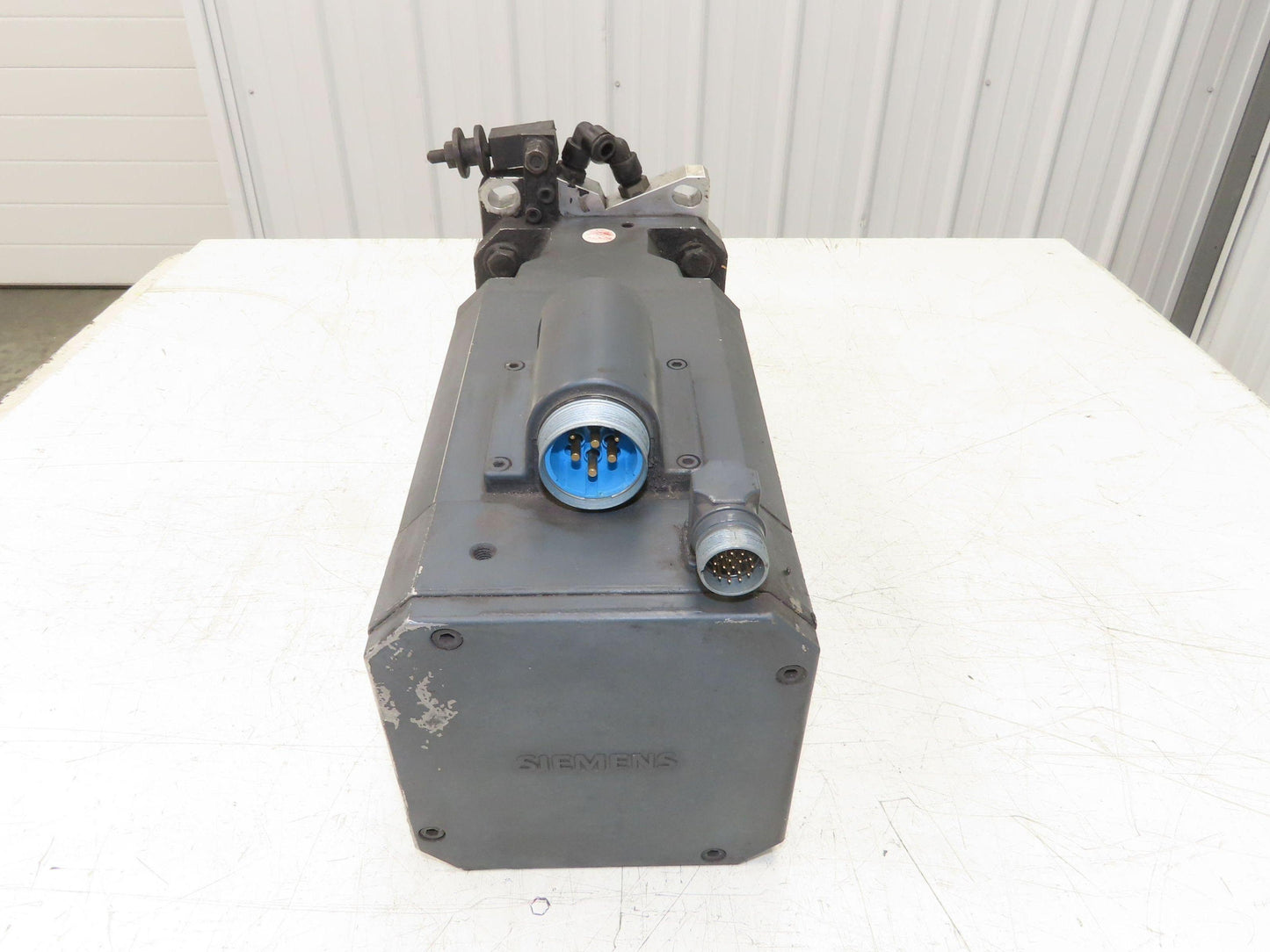 Siemens 1FT6084-8AH71-3AL0-Z Brushless Servo Brake Motor 20Nm