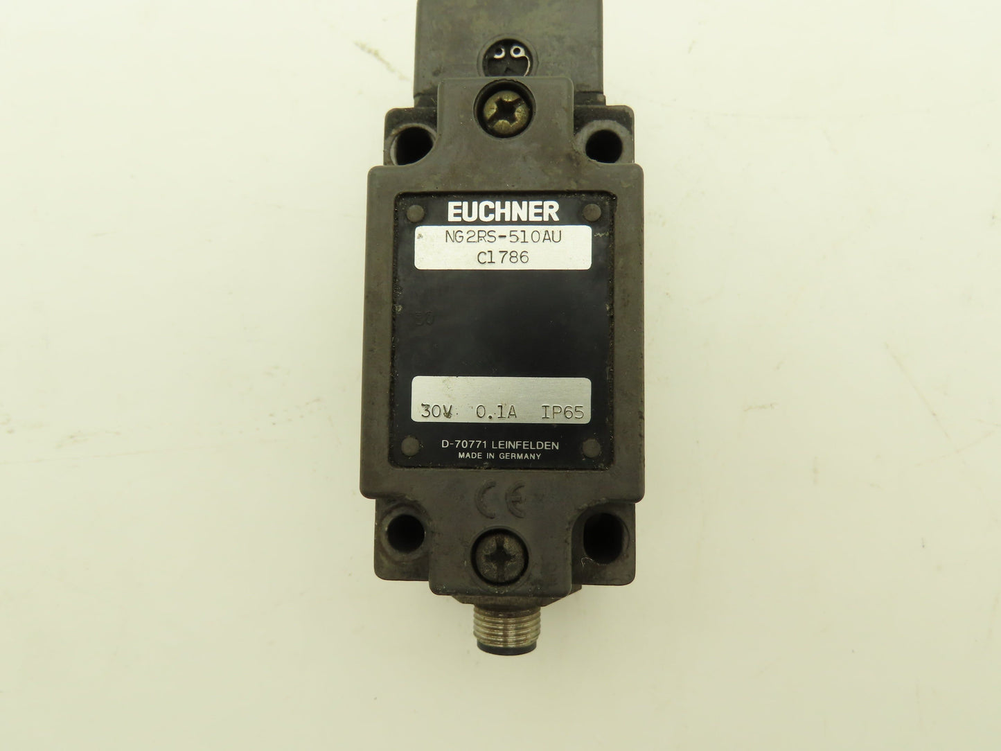 Euchner NG2RS-510AU Limit Switch Steel Roller Plunger 30V 0.1A IP65
